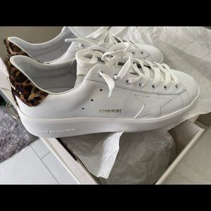NWT Golden Goose Pure Star- size 39
